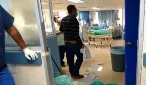 Atiende IMSS a menor hospitalizada a quie