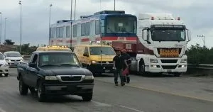 Trasladan vagones de metro de A (2)